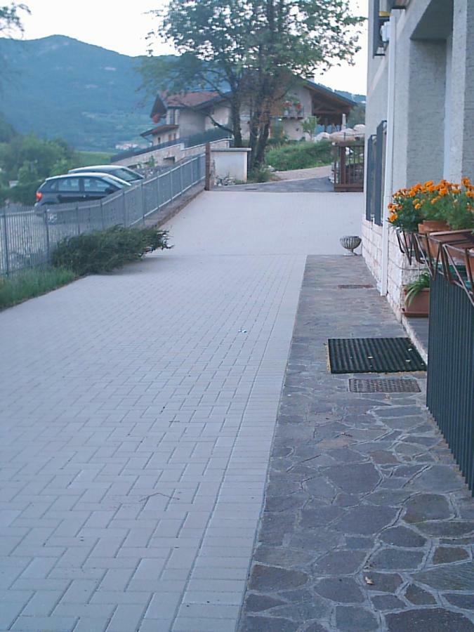 B&B La Pinara Trente Buitenkant foto